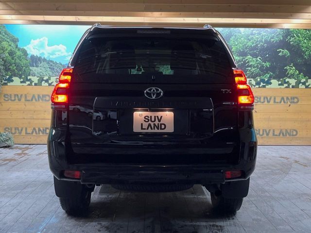 TOYOTA LANDCRUISER PRADO 2023