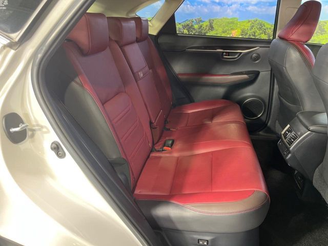 TOYOTA LEXUS NX300h AWD 2018