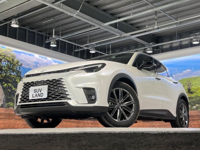 TOYOTA LEXUS LBX 2024