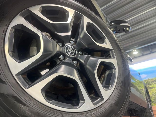 TOYOTA RAV4 4WD 2019