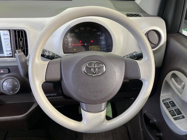 TOYOTA PASSO 2011