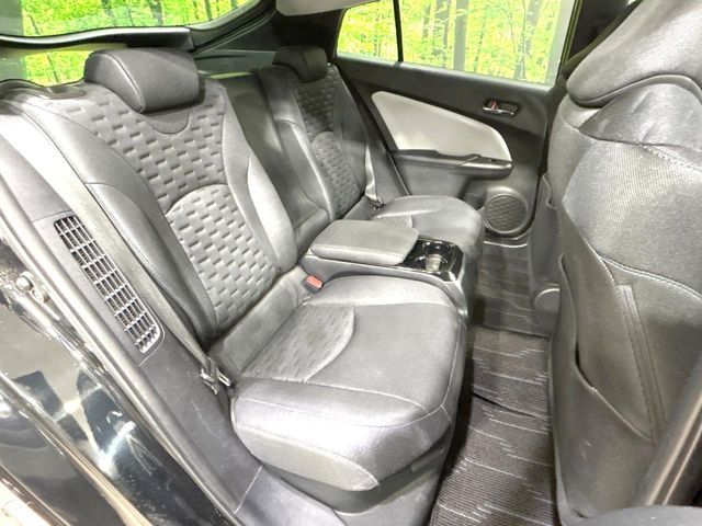 TOYOTA PRIUS PHV 2017