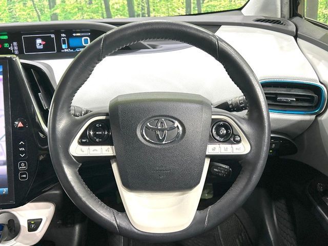 TOYOTA PRIUS PHV 2017