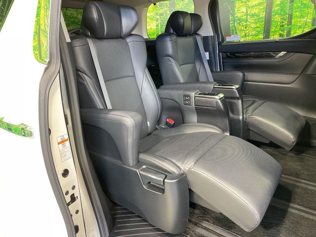 TOYOTA ALPHARD 2019