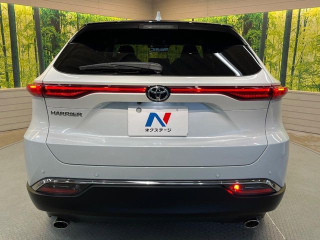 TOYOTA HARRIER 2WD 2023