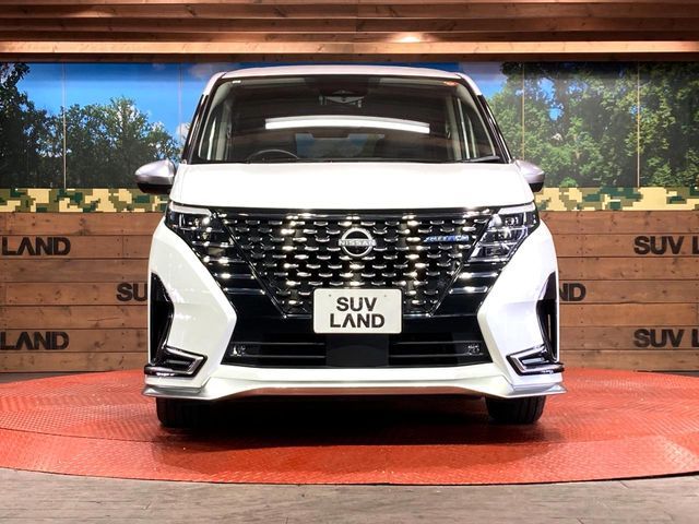 NISSAN SERENA  WG 2023