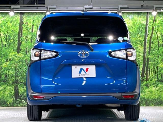 TOYOTA SIENTA 2017