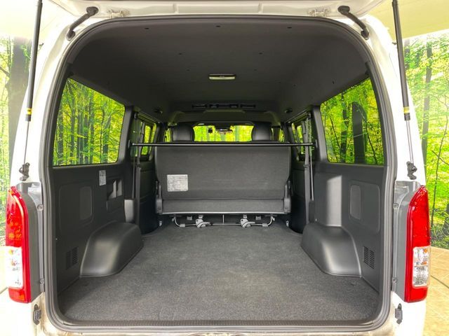 TOYOTA HIACE van 2WD 2021