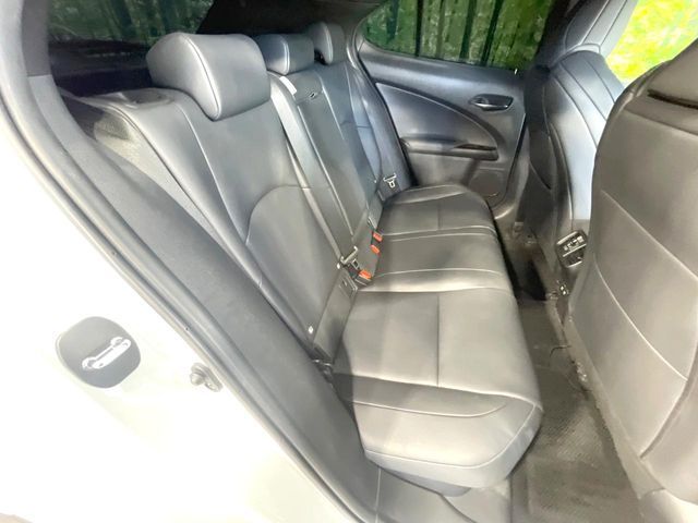 TOYOTA LEXUS UX250h 2019