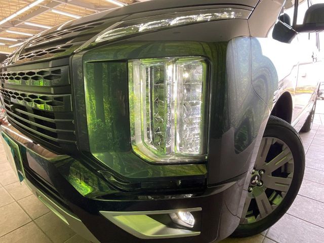 MITSUBISHI DELICA D:5 4WD 2023