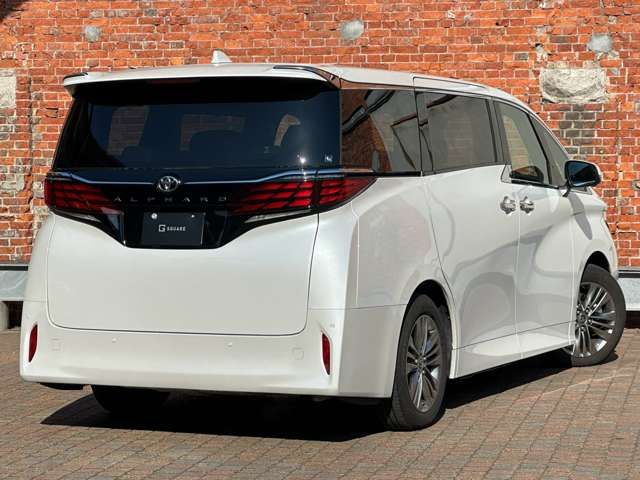 TOYOTA ALPHARD 4WD 2023