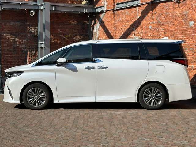 TOYOTA ALPHARD 4WD 2023
