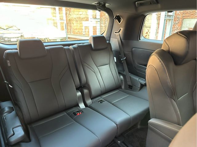 TOYOTA ALPHARD 4WD 2023