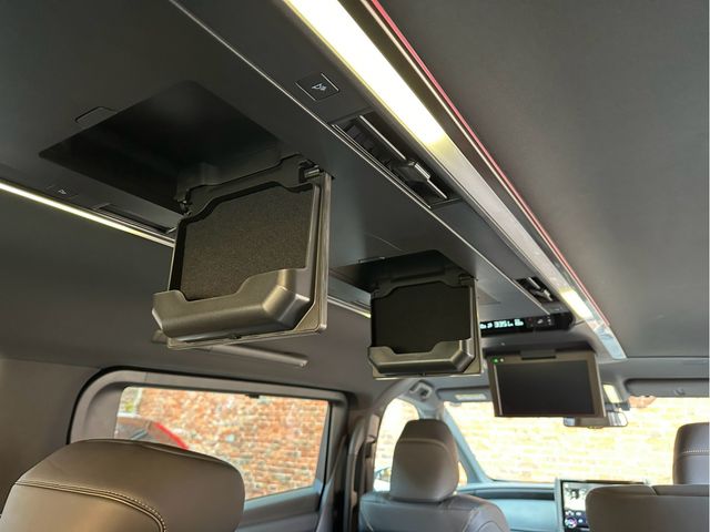 TOYOTA ALPHARD 4WD 2023