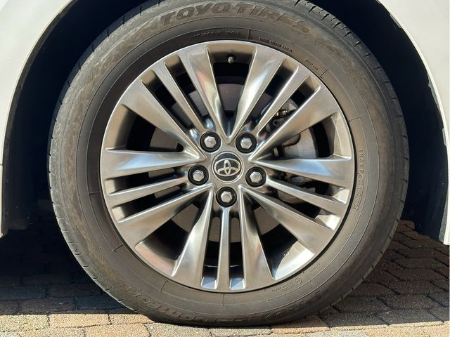 TOYOTA ALPHARD 4WD 2023