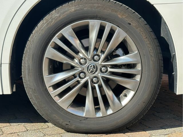 TOYOTA ALPHARD 4WD 2023