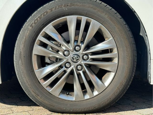 TOYOTA ALPHARD 4WD 2023