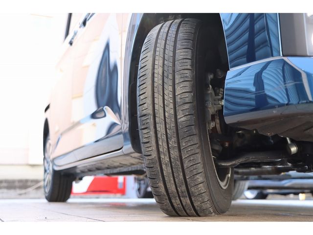 TOYOTA ROOMY 4WD 2021