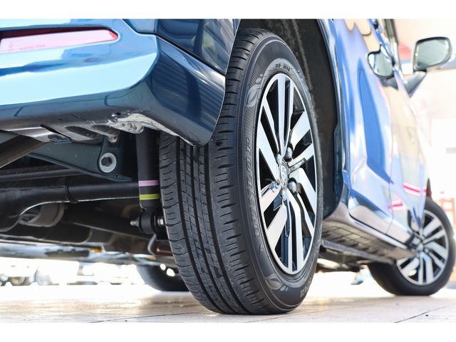 TOYOTA ROOMY 4WD 2021