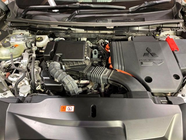 MITSUBISHI OUTLANDER PHEV 2024