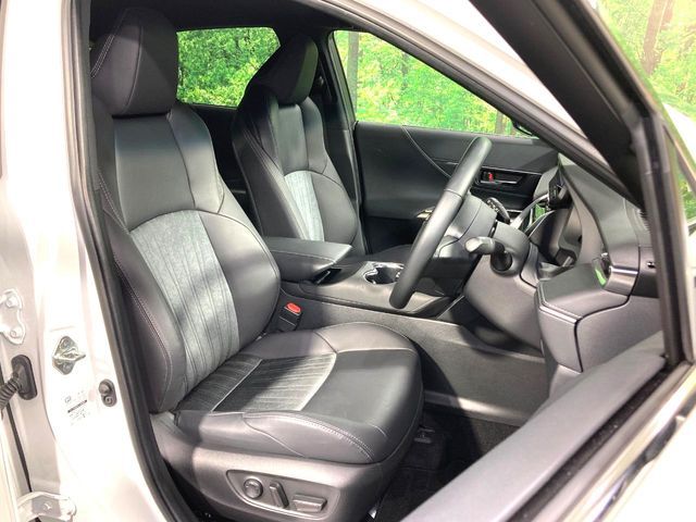 TOYOTA HARRIER HYBRID 2023