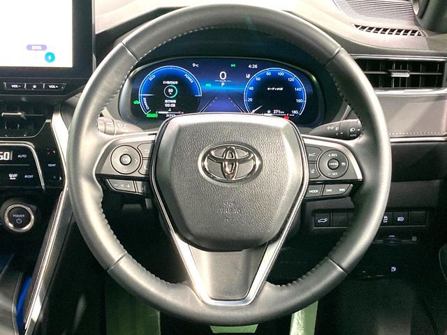 TOYOTA HARRIER HYBRID 2023