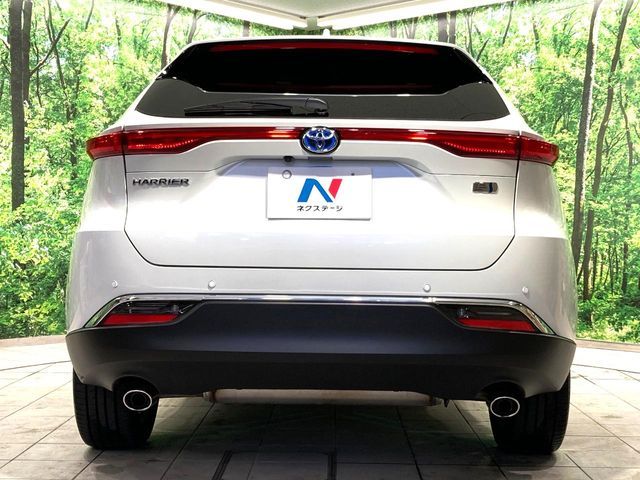 TOYOTA HARRIER HYBRID 2023