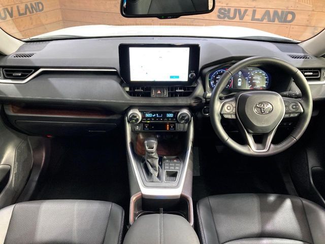 TOYOTA RAV4 4WD 2023