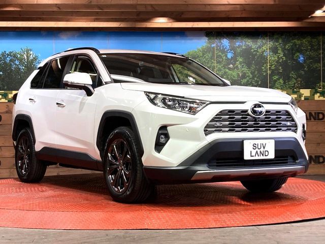 TOYOTA RAV4 4WD 2023