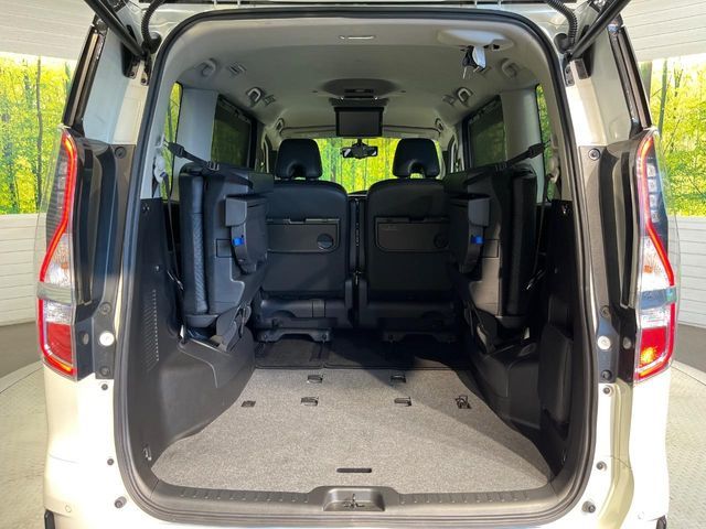 NISSAN SERENA  WG 2022