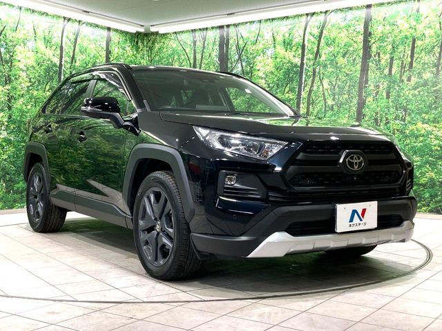 TOYOTA RAV4 4WD 2022