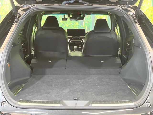 TOYOTA HARRIER HYBRID 2023