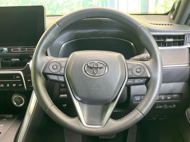 TOYOTA HARRIER HYBRID 2023