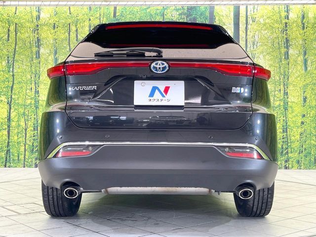 TOYOTA HARRIER HYBRID 2023