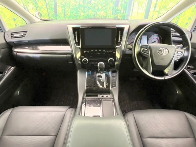 TOYOTA ALPHARD 2020