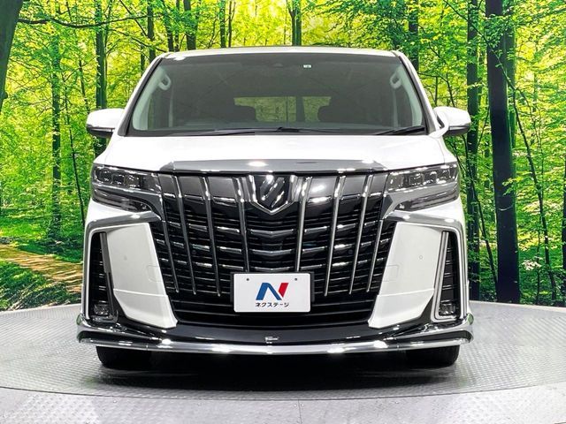 TOYOTA ALPHARD 2022