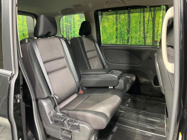 NISSAN SERENA  S-HYBRID 2018