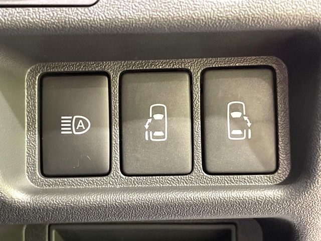 TOYOTA HIACE van 2WD 2025