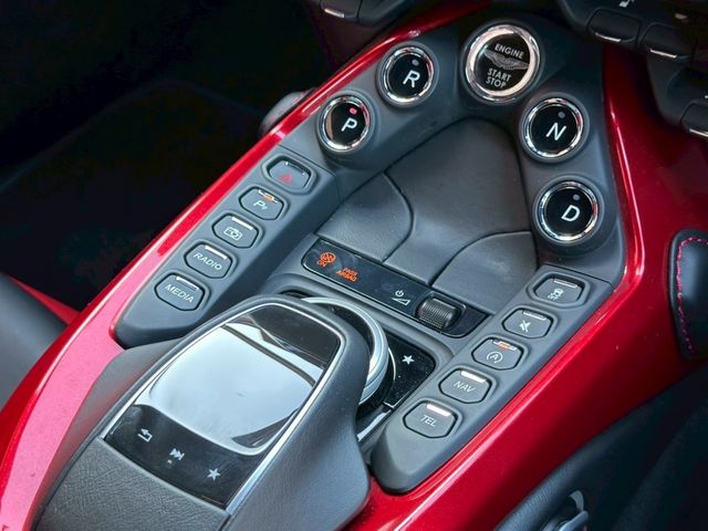 ASTON MARTIN ASTON MARTIN 2019