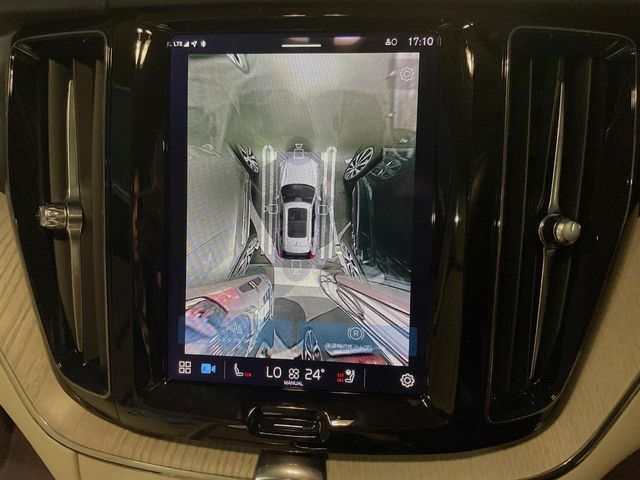 VOLVO VOLVO XC60 2022