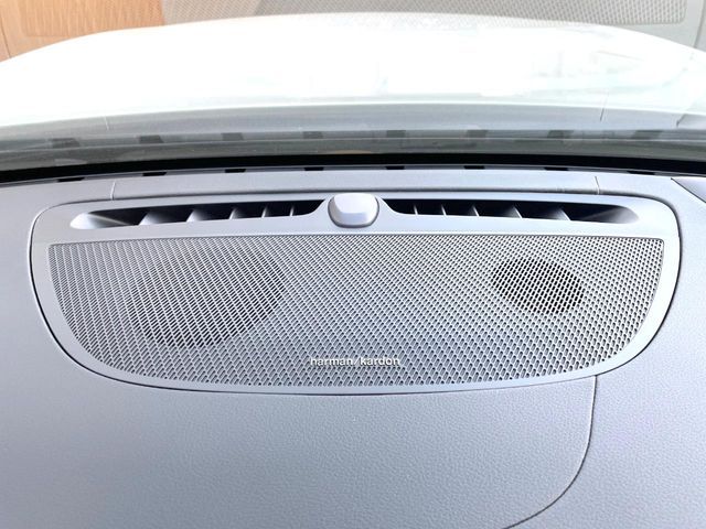 VOLVO VOLVO V60 2022