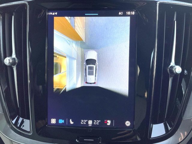 VOLVO VOLVO V60 2022