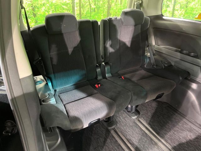 TOYOTA VELLFIRE 2012