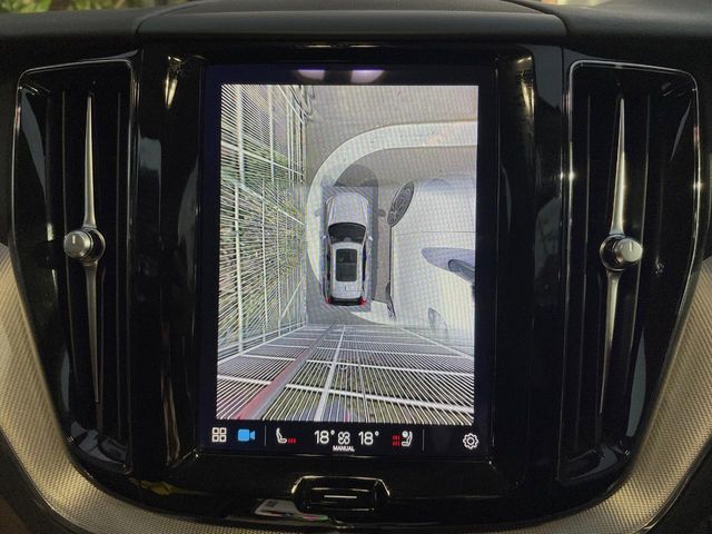 VOLVO VOLVO XC60 2022