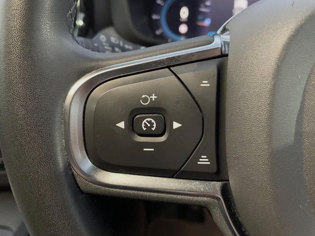 VOLVO VOLVO XC60 2022