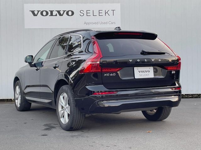VOLVO VOLVO XC60 2022