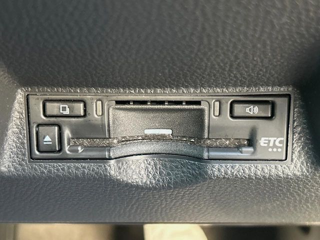 TOYOTA YARIS CROSS HYBRID 2025