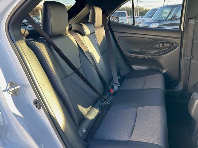 TOYOTA YARIS CROSS HYBRID 2025