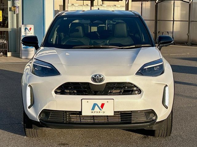 TOYOTA YARIS CROSS HYBRID 2025