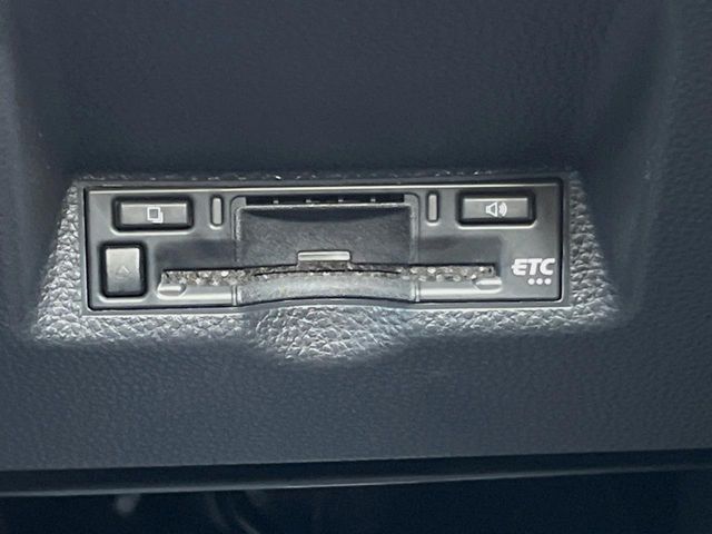 TOYOTA YARIS CROSS HYBRID 2025